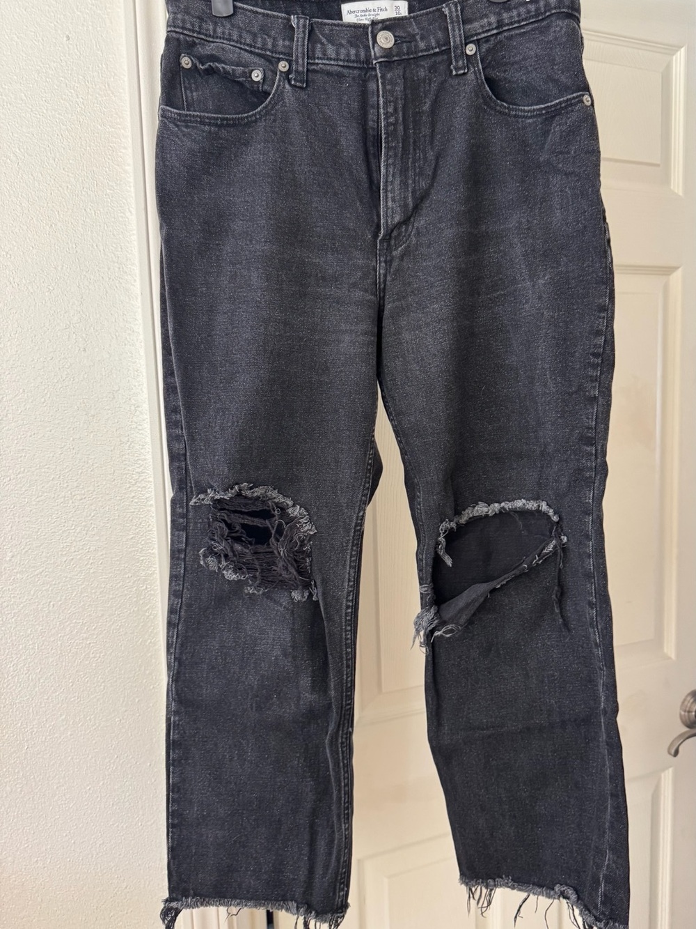 Abercrombie & Fitch women’s ultra high rise ankle straight jeans